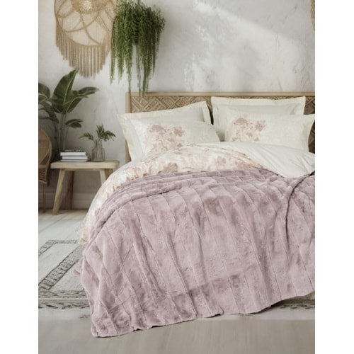 Cotton Box Trim Çift Kişilik Kürk Battaniyeli Nevresim Takımı Suave Pudra